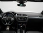 Volkswagen Tiguan 1.4 TSI eHybrid Active PHEV 245pk Dealer O.H. | Trekhaak Af Fabriek | Adaptive Cruise | Head Up | IQ Light | Keyless | Blis | Sportstoelen & Stuur Verwarmd | Sfeerverlichting | Apple Carplay | Navigate | DAB | 19"L.M | Plug In Hybrid |