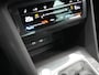 Volkswagen Tiguan 1.4 TSI eHybrid Active PHEV 245pk Dealer O.H. | Trekhaak Af Fabriek | Adaptive Cruise | Head Up | IQ Light | Keyless | Blis | Sportstoelen & Stuur Verwarmd | Sfeerverlichting | Apple Carplay | Navigate | DAB | 19"L.M | Plug In Hybrid |