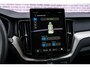 Volvo XC60 2.0 T8 Plug-in hybrid AWD Ultra Dark Exec. Ed. Edition | Luchtvering | 22" | Gelamineerd Glas | Bowers & Wilkins | Stoelmassage & Ventilatie | MY '27 |