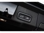 Volvo XC60 2.0 T8 Plug-in hybrid AWD Ultra Dark Exec. Ed. Edition | Luchtvering | 22" | Gelamineerd Glas | Bowers & Wilkins | Stoelmassage & Ventilatie | MY '27 |