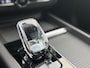 Volvo XC60 2.0 T8 Plug-in hybrid AWD Ultra Dark Exec. Ed. Edition | Luchtvering | 22" | Gelamineerd Glas | Bowers & Wilkins | Stoelmassage & Ventilatie | MY '27 |