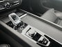 Volvo XC60 2.0 T8 Plug-in hybrid AWD Ultra Dark Exec. Ed. Edition | Luchtvering | 22" | Gelamineerd Glas | Bowers & Wilkins | Stoelmassage & Ventilatie | MY '27 |