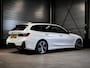 BMW 3-Serie Touring 330e xDrive Hybride | SOH 95% | Facelift | M Sport | Panodak | Leder | LED |