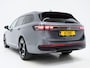 Volkswagen Passat Variant 1.5 eHybrid R-Line | Vol Leder | Panoramadak | Stoelventilatie | Harman/Kardon | HUD | Massage | Trekhaak