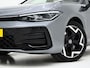 Volkswagen Passat Variant 1.5 eHybrid R-Line | Vol Leder | Panoramadak | Stoelventilatie | Harman/Kardon | HUD | Massage | Trekhaak