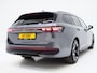 Volkswagen Passat Variant 1.5 eHybrid R-Line | Vol Leder | Panoramadak | Stoelventilatie | Harman/Kardon | HUD | Massage | Trekhaak