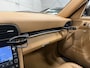 Porsche 911 997.2 Targa 4 3.6 PDK 47.728km/MACADAMIA METALLIC/SAND BEIGE INTERIEUR/VOLLEDIG PORSCHE DEALER HISTORIE