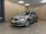 Volkswagen Golf 1.4 TSI Highline Cup edition * Automaat / Panorama dak / Trekhaak / 17 inch LM / Volledig onderhouden *
