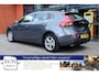 Volvo V40 1.6 T2 120 pk Momentum, Dealer onderhouden, Trekhaak