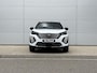 Peugeot 2008 1.2 Hybrid 145 GT | Panoramisch schuifdak | Stoelverwarming | Camera | Apple Carplay/Android Auto