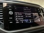 Volkswagen T-Roc 1.0 TSI 110pk Style Business Stoelverwarming Parkeersensoren Navigatie DAB+ App-Connect