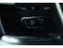 Audi E-tron 50 quattro Launch edition Black 71 kWh | S-Line | Schuifdak | Stoelverwarming | Luchtvering | 20 Inch | Memory | Camera | Elektr. Klep | Carplay |