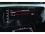 Audi E-tron 50 quattro Launch edition Black 71 kWh | S-Line | Schuifdak | Stoelverwarming | Luchtvering | 20 Inch | Memory | Camera | Elektr. Klep | Carplay |