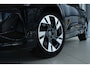 Audi E-tron 50 quattro Launch edition Black 71 kWh | S-Line | Schuifdak | Stoelverwarming | Luchtvering | 20 Inch | Memory | Camera | Elektr. Klep | Carplay |