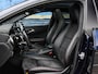 Mercedes-Benz CLA Shooting Brake 200 d AMG Line Panoramadak Sfeerverlichting Camera LED Stoelverwarming Night Edition