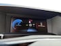 Peugeot e-Expert L3 75 kWh 136pk | 8 jaar garantie | 0% financial lease| NAVI | Apple Carplay | Android Auto | Parkeersensoren achter | Achteruitrijcamera | Mistlampen | Licht- en regensensor | Automatische verlichting | Digital cockpit | Tussenwand comfort met raam | Houten afwerking laadruimte | van €48.570 voor €37.250 ex. BTW rijklaar