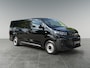 Peugeot e-Expert L3 75 kWh 136pk | 8 jaar garantie | 0% financial lease| NAVI | Apple Carplay | Android Auto | Parkeersensoren achter | Achteruitrijcamera | Mistlampen | Licht- en regensensor | Automatische verlichting | Digital cockpit | Tussenwand comfort met raam | Houten afwerking laadruimte | van €48.570 voor €37.250 ex. BTW rijklaar