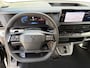 Peugeot e-Expert L3 75 kWh 136pk | 8 jaar garantie | 0% financial lease| NAVI | Apple Carplay | Android Auto | Parkeersensoren achter | Achteruitrijcamera | Mistlampen | Licht- en regensensor | Automatische verlichting | Digital cockpit | Tussenwand comfort met raam | Houten afwerking laadruimte | van €48.570 voor €37.250 ex. BTW rijklaar