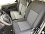 Peugeot e-Expert L3 75 kWh 136pk | 8 jaar garantie | 0% financial lease| NAVI | Apple Carplay | Android Auto | Parkeersensoren achter | Achteruitrijcamera | Mistlampen | Licht- en regensensor | Automatische verlichting | Digital cockpit | Tussenwand comfort met raam | Houten afwerking laadruimte | van €48.570 voor €37.250 ex. BTW rijklaar