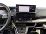 Peugeot e-Expert L3 75 kWh 136pk | 8 jaar garantie | 0% financial lease| NAVI | Apple Carplay | Android Auto | Parkeersensoren achter | Achteruitrijcamera | Mistlampen | Licht- en regensensor | Automatische verlichting | Digital cockpit | Tussenwand comfort met raam | Houten afwerking laadruimte | van €48.570 voor €37.250 ex. BTW rijklaar
