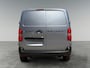 Peugeot e-Expert L2 75 kWh 136pk | ACTIE | 8 jaar garantie | 0% financial lease| NAVI | Apple Carplay | Android Auto | Parkeersensoren voor en achter | Achteruitrijcamera | Dode hoek detectie | Mistlampen | Licht- en regensensor | Automatische verlichting | Digital cockpit | Tussenwand comfort met raam | Houten afwerking laadruimte | LED laadruimteverlichting | Reservewiel | van €48.170 voor €35.995 ex. BTW rijklaar