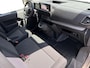 Peugeot e-Expert L2 75 kWh 136pk | ACTIE | 8 jaar garantie | 0% financial lease| NAVI | Apple Carplay | Android Auto | Parkeersensoren voor en achter | Achteruitrijcamera | Dode hoek detectie | Mistlampen | Licht- en regensensor | Automatische verlichting | Digital cockpit | Tussenwand comfort met raam | Houten afwerking laadruimte | LED laadruimteverlichting | Reservewiel | van €48.170 voor €35.995 ex. BTW rijklaar