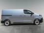 Peugeot e-Expert L2 75 kWh 136pk | ACTIE | 8 jaar garantie | 0% financial lease| NAVI | Apple Carplay | Android Auto | Parkeersensoren voor en achter | Achteruitrijcamera | Dode hoek detectie | Mistlampen | Licht- en regensensor | Automatische verlichting | Digital cockpit | Tussenwand comfort met raam | Houten afwerking laadruimte | LED laadruimteverlichting | Reservewiel | van €48.170 voor €36.995 ex. BTW rijklaar