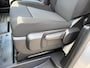 Peugeot e-Expert L2 75 kWh 136pk | ACTIE | 8 jaar garantie | 0% financial lease| NAVI | Apple Carplay | Android Auto | Parkeersensoren voor en achter | Achteruitrijcamera | Dode hoek detectie | Mistlampen | Licht- en regensensor | Automatische verlichting | Digital cockpit | Tussenwand comfort met raam | Houten afwerking laadruimte | LED laadruimteverlichting | Reservewiel | van €48.170 voor €36.995 ex. BTW rijklaar