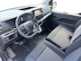 Opel Vivaro-e Electric L3 75 kWh 136pk | ACTIE | 8 jaar garantie | 0% financial lease | Houten afwerking laadruimte | NAVI | Multimedia | Apple Carplay | Android Auto | Achteruitrijcamera | Parkeersensoren voor en achter | Dode hoek detectie | Digitale cockpit | Stuurwielbediening | Mistlampen | Licht- en regensensor | Automatic light | Tussenwand comfort met raam | Bestuurdersstoel comfort | Bank voorpassagiers | Reservewiel | van €48.420 voor €36.150 ex. BTW rijklaar