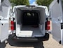 Opel Vivaro-e Electric L3 75 kWh 136pk | 8 jaar garantie | 0% financial lease | Houten afwerking laadruimte | NAVI | Multimedia | Apple Carplay | Android Auto | Achteruitrijcamera | Parkeersensoren voor en achter | Dode hoek detectie | Digitale cockpit | Stuurwielbediening | Mistlampen | Licht- en regensensor | Automatic light | Tussenwand comfort met raam | Bestuurdersstoel comfort | Bank voorpassagiers | Reservewiel | van €48.420 voor €37.150 ex. BTW rijklaar
