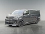Citroën E-Jumpy L3 75 kWh 136pk | 0% financial lease | 8 jaar garantie | STX SPORT | Lederen bekleding STX | STX Pakket | Dakspoiler | Sideskirts | 18 inch zwarte velgen | 2-zits | Dubbele schuifdeur | City Pakket | Comfort Pakket | Exterieur Pakket | Full ECO LED verlichting | Winter Pakket | Houten afwerking laadruimte | Reservewiel | van €54.780 voor €42.995 ex. BTW rijklaar