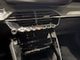Peugeot 2008 1.2 Hybrid 136 Allure l Navi l Parkeersensoren l Apple carplay & Android auto