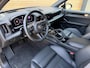 Porsche Cayenne 3.0 E-Hybrid Black Edition SportDesign PANO|HEADUP|ACC|22INCH|SPORTSTOELEN|TREKHAAK