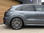 Porsche Cayenne 3.0 E-Hybrid Black Edition SportDesign PANO|HEADUP|ACC|22INCH|SPORTSTOELEN|TREKHAAK