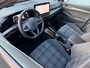 Volkswagen Golf 1.5 eHybrid GTE 272pk | Trekhaak | IQ light | Camera | Head-up | Rijklaar incl. garantie