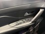 Peugeot 408 e-408 GT Avantage 58 kWh Camera | Adaptieve Cruise Control | Alcantara bekleding | Elektrische kofferklep