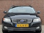Volvo V70 1.6 T4 MOMENTUM | NL-AUTO! | DEALER OH! | LEDER!
