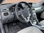 Volvo V70 1.6 T4 MOMENTUM | NL-AUTO! | DEALER OH! | LEDER!