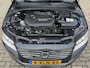 Volvo V70 1.6 T4 MOMENTUM | NL-AUTO! | DEALER OH! | LEDER!