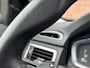 Volvo V70 1.6 T4 MOMENTUM | NL-AUTO! | DEALER OH! | LEDER!