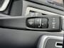 Volvo V70 1.6 T4 MOMENTUM | NL-AUTO! | DEALER OH! | LEDER!