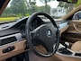 BMW 3-Serie 320i High Executive