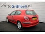 Nissan Almera 1.5 keurige hatchback met airco met nieuwe APK bij aflevering