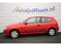 Nissan Almera 1.5 keurige hatchback met airco met nieuwe APK bij aflevering