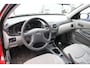 Nissan Almera 1.5 keurige hatchback met airco met nieuwe APK bij aflevering