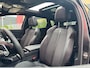 Peugeot 3008 1.2 PureTech GT Line | Panoramadak | Trekhaak | Achteruitrijcamera | Navigatie | Cruise control | Achteruitrijcamera | Airco (automatisch) | Apple Carplay/Android Auto|telefoonintegratie premium