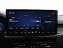 Ford Focus 1.0 EcoBoost Hybrid ST Line X | Afneembare Trekhaak | Winterpakket | Cruise Control Adaptief | Parkeercamera | HUD | Navigatie | Apple Carplay/Android Auto |