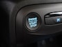 Ford Focus 1.0 EcoBoost Hybrid ST Line X | Afneembare Trekhaak | Winterpakket | Cruise Control Adaptief | Parkeercamera | HUD | Navigatie | Apple Carplay/Android Auto |
