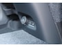 Volvo EX40 Single Motor Extended Range Plus Europa 82 kWh | Panorama dak| Harman Kardon| 360 graden Camera| Dak in zwart uitgevoerd| 20" Lichtmetalen velgen
