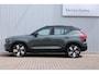 Volvo EX40 Single Motor Extended Range Plus Europa 82 kWh | Panorama dak| Harman Kardon| 360 graden Camera| Dak in zwart uitgevoerd| 20" Lichtmetalen velgen